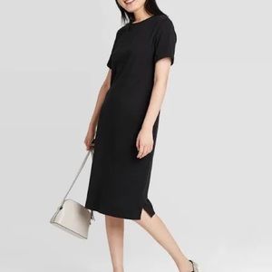 ✌🏼4/$20✌🏼 a new day Black MIDI dress size large